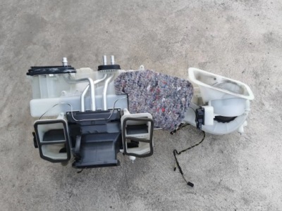 Mercedes slk r171 w171 обігрівач europa 150 tys km фото №1