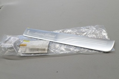 Skoda superb iii 3v накладка порог молдинг правая фото №1