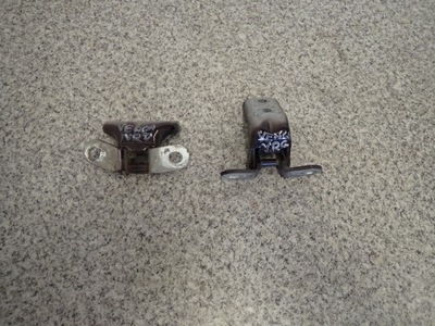 Kia venga 09- петли дверь передних правых фото №1