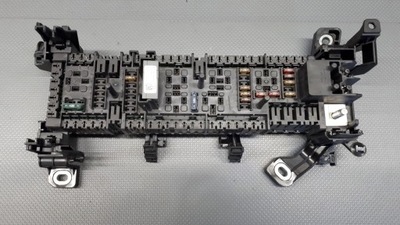 A2469066600 UNIT FUSES MERCEDES W117  