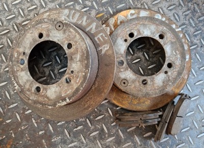 Тормозные диски тормозные тормозные колодки задняя space runner ii 2.0 фото №1