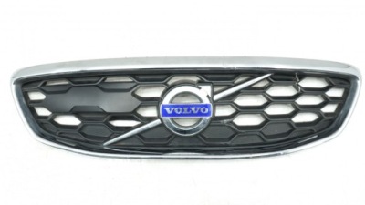 Решётка радиатора решётка радиатора volvo v40 ii cc cross country 31301890 31301891 фото №1