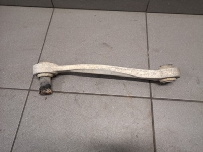 WAHACZ TYŁ AUDI A8 D2