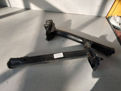 Peugeot 308 t10 kły кронштейн комплект фото №1