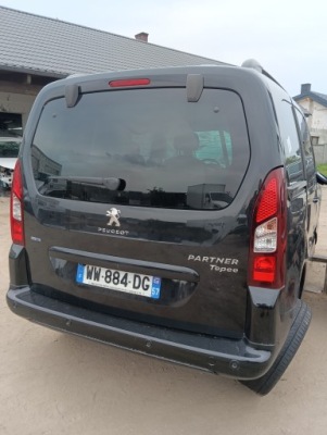 Peugeot partner iii крышка багажника задняя kompletny бампер lift фото №1