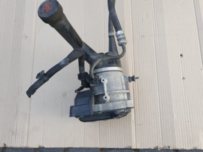 Peugeot 308 sw 1.6 vti - насос підсилювача фото №1