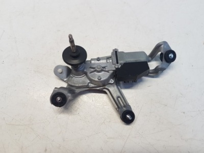 Toyota yaris iv моторчик двірники задня фото №1