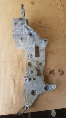 Кронштейн генератора audi a3 8v 04l903143d фото №1