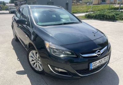 Opel Astra Opel Astra 1.4 Turbo Design Edition 1.4 Benzyna 140KM