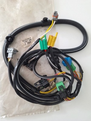 Жгут вентилятора peugeot 406 оригинальный номер 126798 фото №1