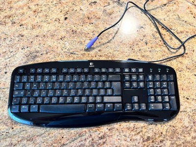 Klawiatura Logitech Classic Keybord Y-SM48