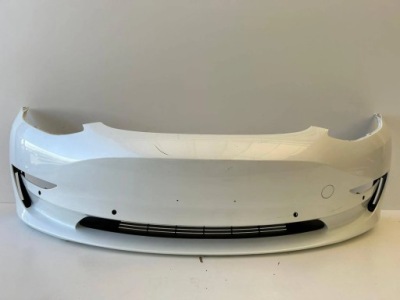 Tesla model 3 бампер перед 1530700-03-b оригинал фото №1