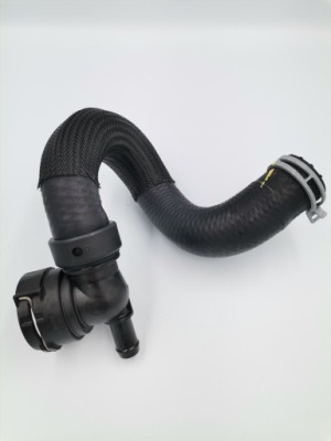 Шланг радіатора правий ford escape 2,5 usa новий cv61-8286-sd 5200360 фото №1