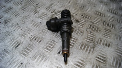 Насос-форсунка skoda superb 2 038130073bq фото №1