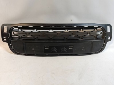 Citroen c3 iii - решётка средняя бампера перед фото №1