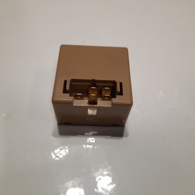 MITSUBISHI PAJERO III RELAY MD369969 068000-5280  