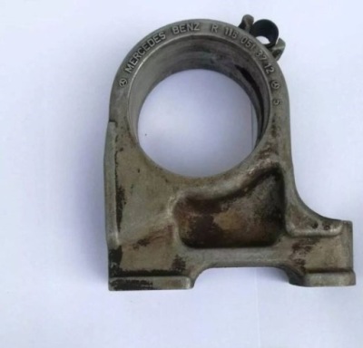 Кронштейн подшипник вала распределительного вала mercedes w116 107 sl slc 1160513712 фото №1