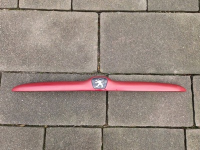 Peugeot 206 молдинг задний крышки фото №1