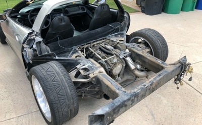 Corvette c5 рама балка лонжерон підлога дах фото №1