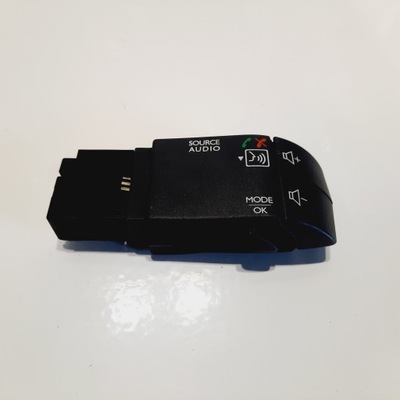 Opel vivaro a перемикач радіо 93863892 фото №1