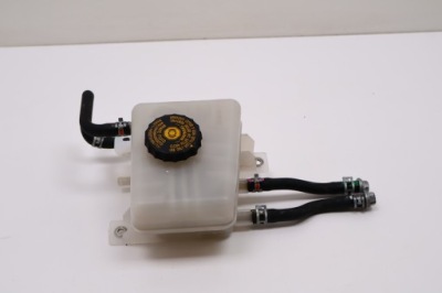 Lexus rx iv 450h бачок жидкость тормозной фото №1