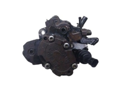 Насос упорскування toyota yaris 1.4 d 22100-33010 фото №1