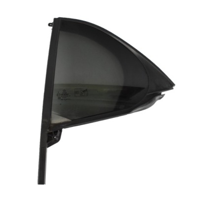 Стекло кузовная дверь левый задняя треугольник mercedes gla w156 x156 2017 фото №1