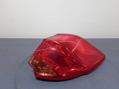 Kia ceed ii hb лампа задняя правая наружная фото №1