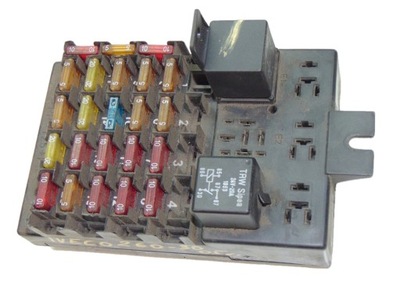 Iveco magirus 260-30 2005r коробка запобіжників фото №1