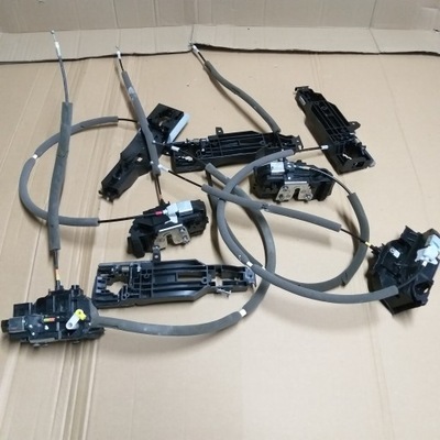 NISSAN QASHQAI 2 J11 13-22 SOPORTE MANECILLAS DE PUERTA  