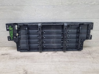 Range rover velar l560 m8a28475ba повітропровід повітря жалюзі фото №1