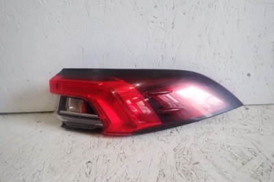 Лампа права задня задня toyota corolla e21 sedan 19- фото №1