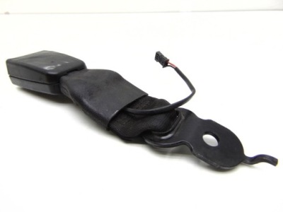 Клипса ремней безопасности bmw оригинальный номер 724327504 фото №1