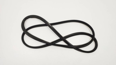 Bmw x5 g05 прокладка крышки багажника фото №1