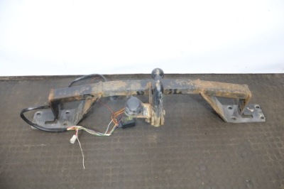 Hak буксировочный opel meriva b фото №1