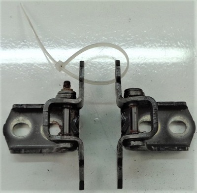 Renault laguna iii 08 петли дверь правое перед фото №1