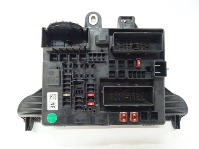 Opel insignia a коробка запобіжників pin фото №1