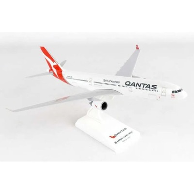 MODEL AIRBUS A330 QANTAS VH-OPJ