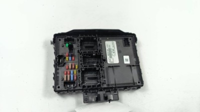 Коробка запобіжників ford focus iv 2020 jx6t15604bjh фото №1