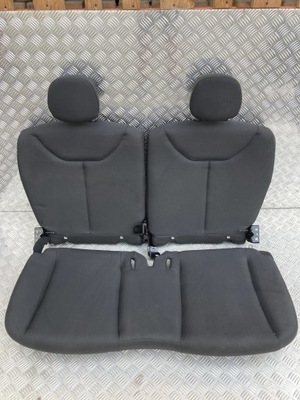 Заднє сидіння сидіння ремені задня aygo x 22- фото №1