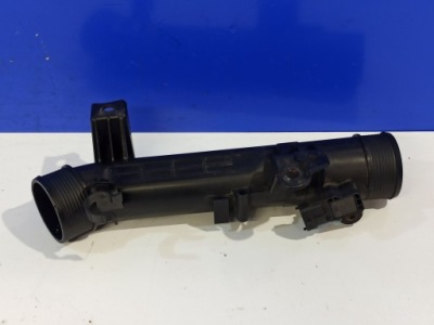 Volvo v60 2015 пабтрубок  / труба интеркулер фото №1