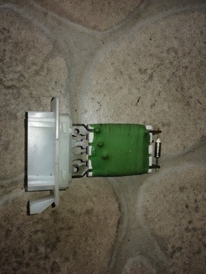 Резистор вентилятор mercedes w169 w245 фото №1