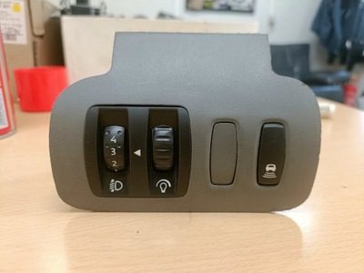 Перемикач панель регулювання світла scenic ii 8200140984am фото №1