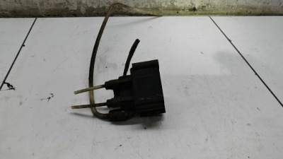 Молдинг распределитель клапан airmatic mercedes w212 w251 w164 a2513200158 фото №1