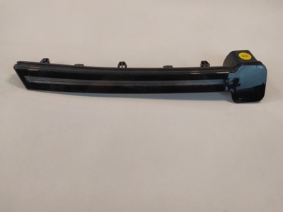 Лампа drl led права vw id.3 фото №1