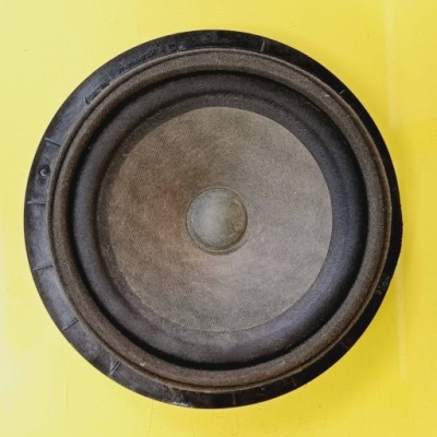 Динамік правий перед suzuki swift i 3910262j10 nr749 фото №1