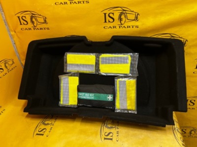 Підлога бардачок обшивка ніша багажника аптечка жилет volvo xc90 ii фото №1