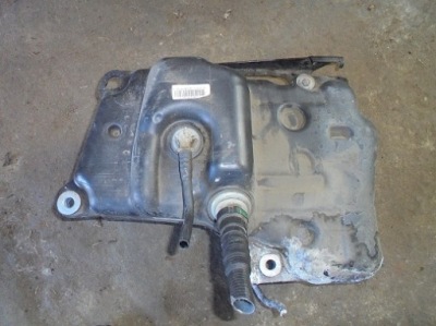 Opel zafira c 1.6 cdti бак adblue 366011455 фото №1