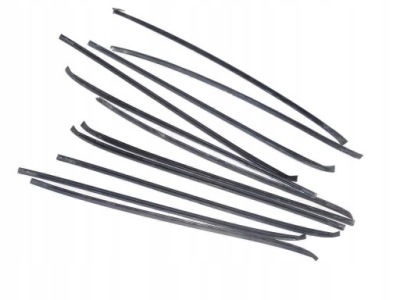 Vw golf 5 plus молдинг стекло 5m0854327b 5m0854328b фото №1