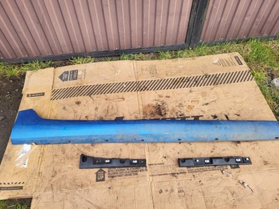 Renault zoe порог правый kompletny фото №1